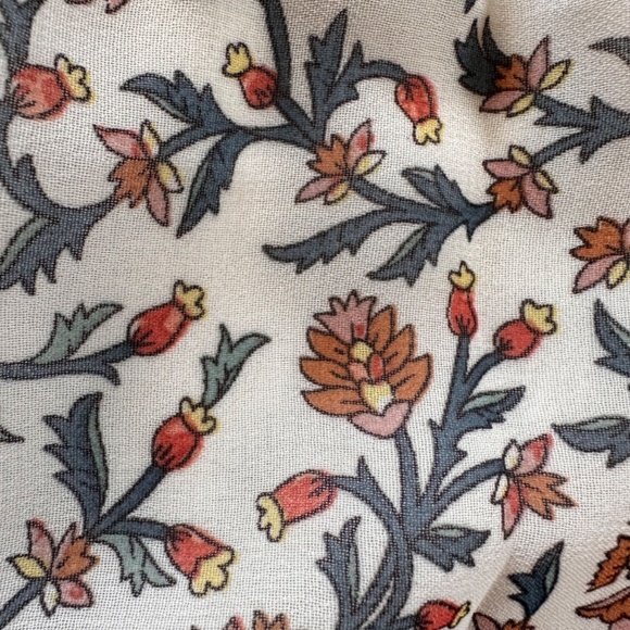 Cute cottagecore floral dress - Picture 2 of 4